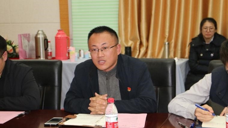 f9e39f6e0ca39043a70b976726de1ed8.jpg f9e39f6e0ca39043a70b976726de1ed8.jpg